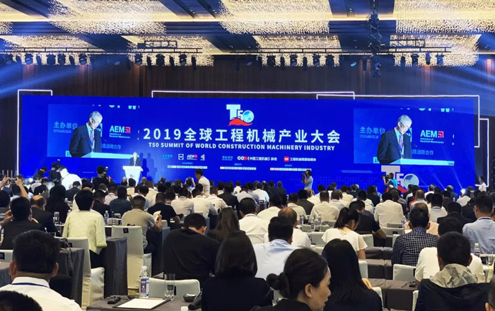 双喜临门！九游网页版·官方站入口囊括两项工程机械行业大奖